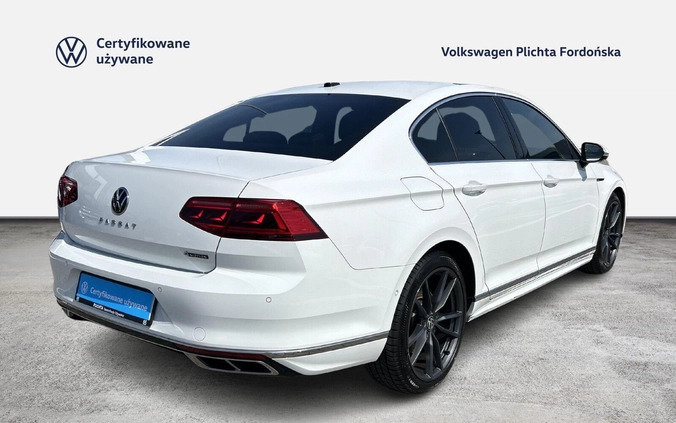 Volkswagen Passat cena 129900 przebieg: 126226, rok produkcji 2021 z Krzeszowice małe 781